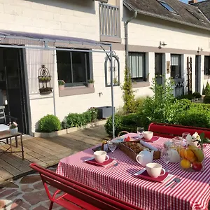 Le Grenier Du Jardin Bed & Breakfast